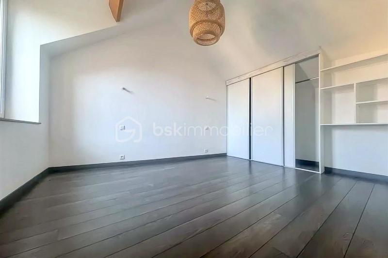 Maison en pierre - 106 m² - 5 pièces