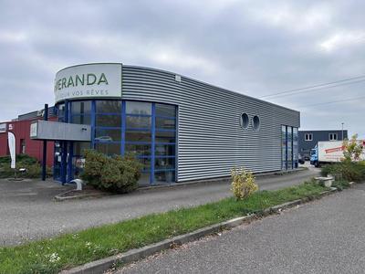 Local commercial - 270 m² - 3 pièces