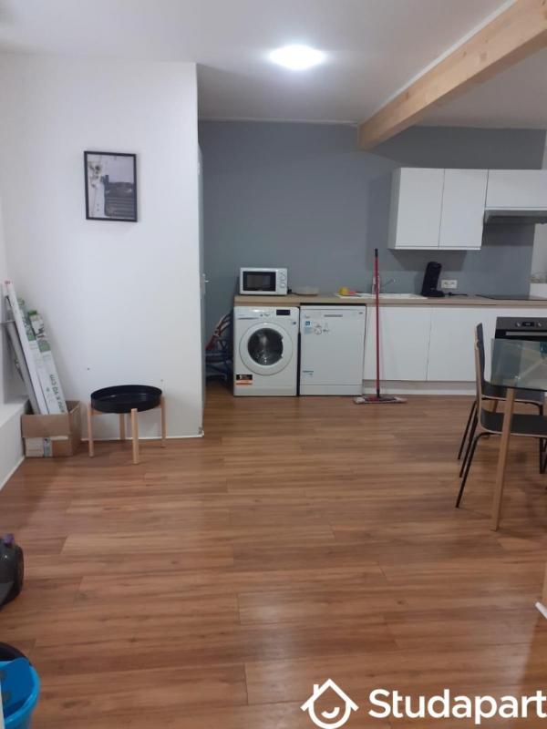 Chambre - 15 m² - 1 pièce