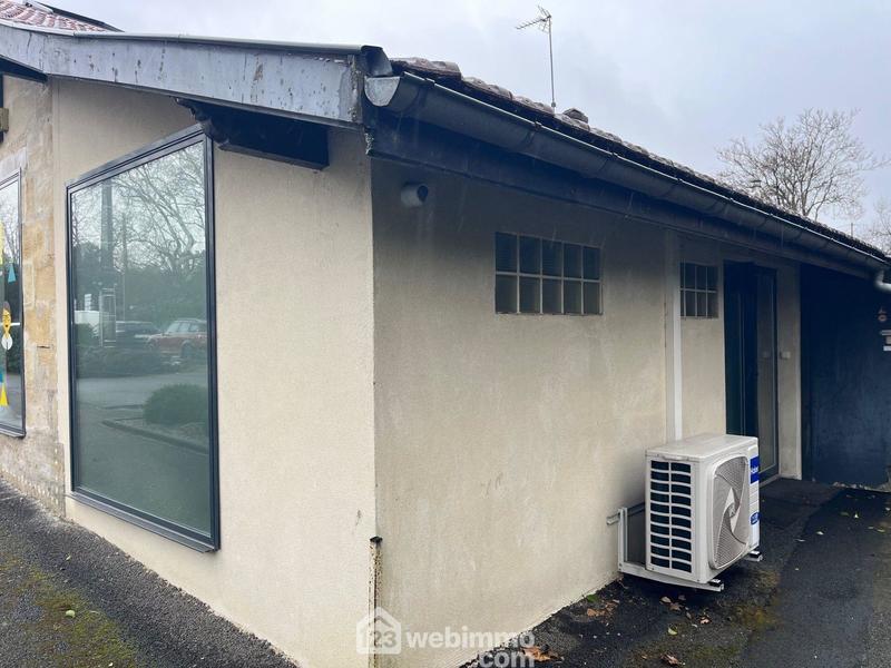 Local commercial - 28 m² - 2 pièces