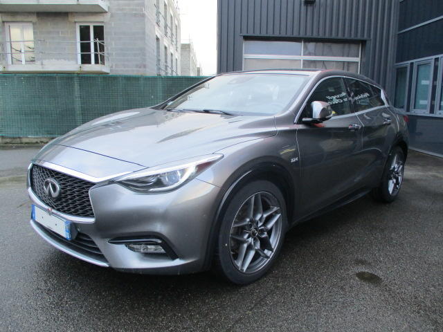 Infiniti Q30 Sport 2.2 d 170 cv