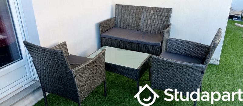 Chambre - 10 m² - 1 pièce