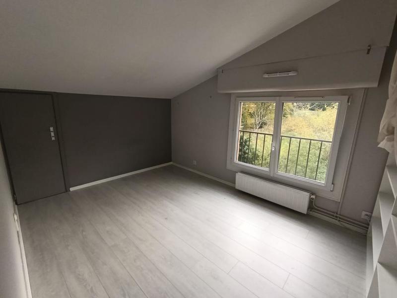 Appartement - 101 m² - 5 pièces