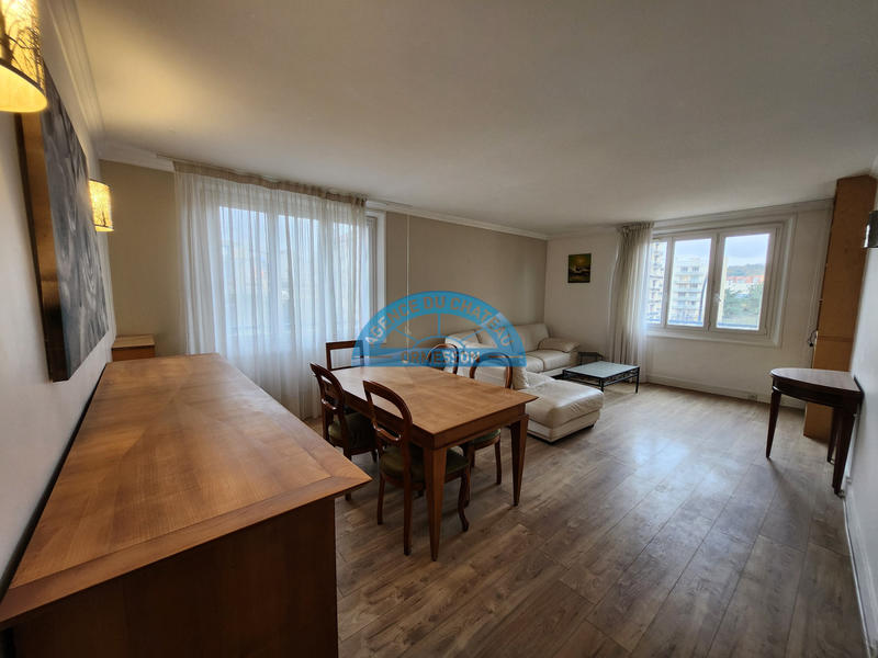 Appartement - 80 m² - 4 pièces
