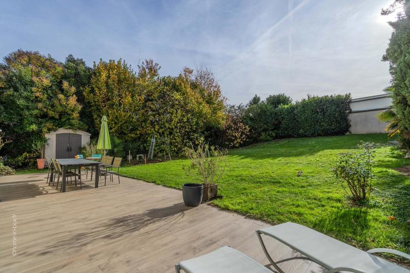 Maison - 170 m² - 8 pièces