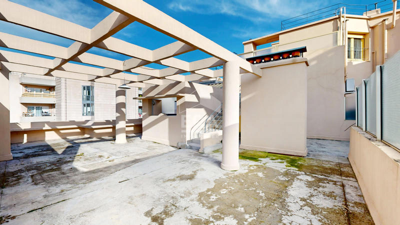 Appartement - 156 m² - 6 pièces