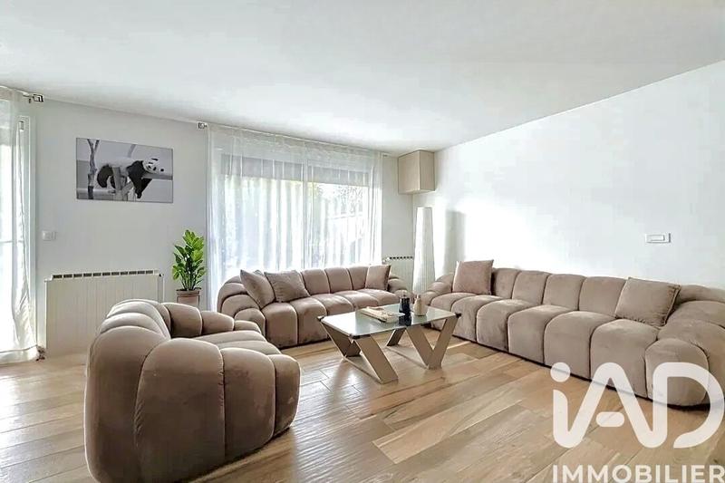 Maison - 138 m² - 7 pièces