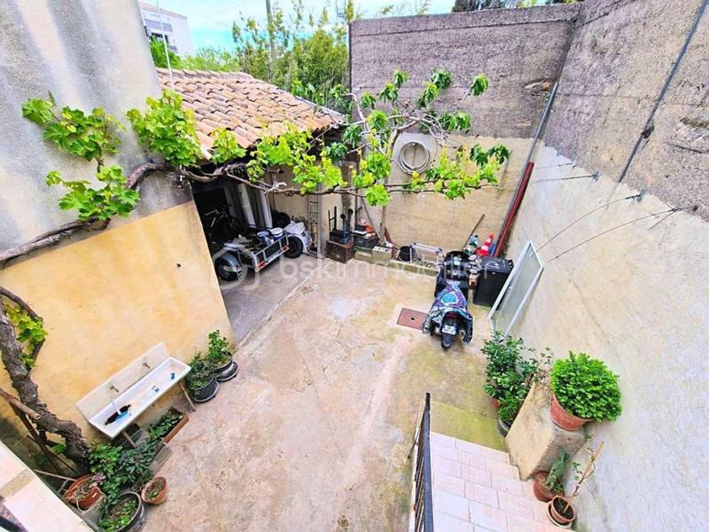 Maison - 190 m² - 9 pièces