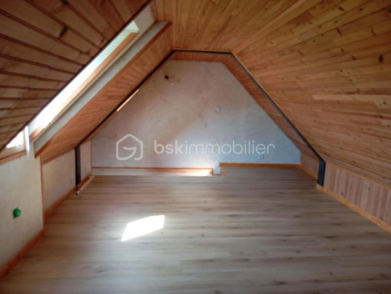 Maison en pierre - 108 m² - 5 pièces