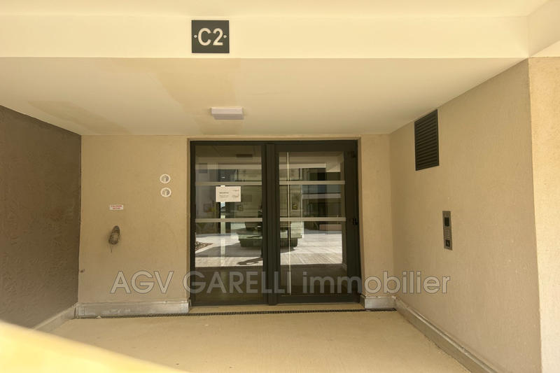 Appartement - 94 m² - 4 pièces