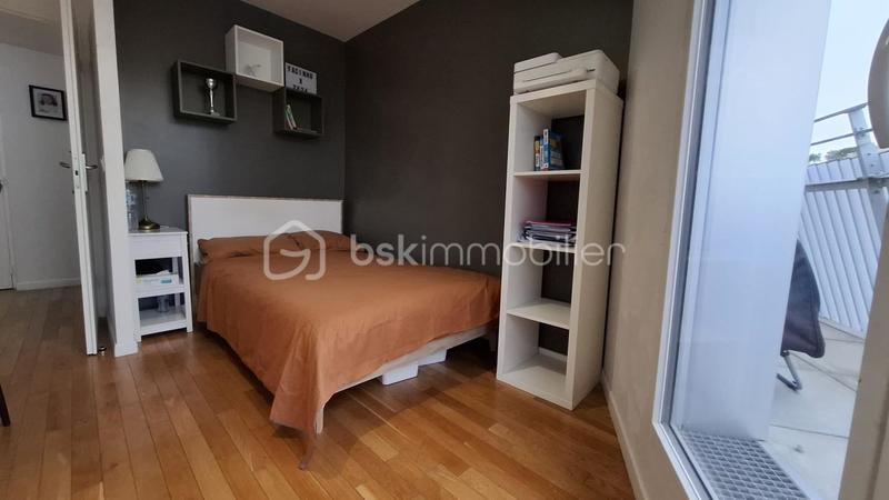 Appartement - 97 m² - 5 pièces