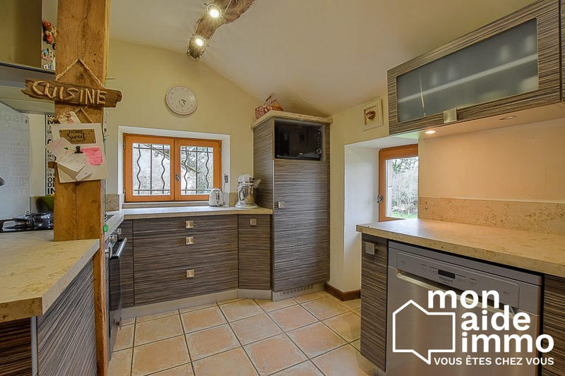 Maison - 102 m² - 5 pièces