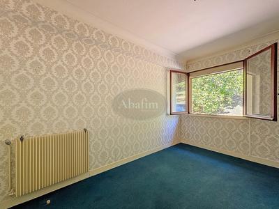 Maison - 156 m² - 7 pièces