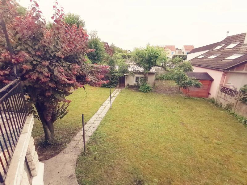 Maison - 102 m² - 4 pièces