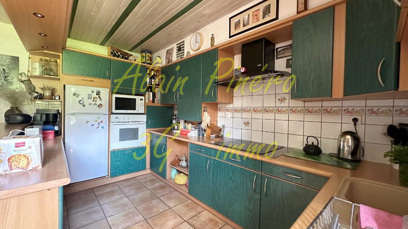 Maison - 154 m² - 8 pièces