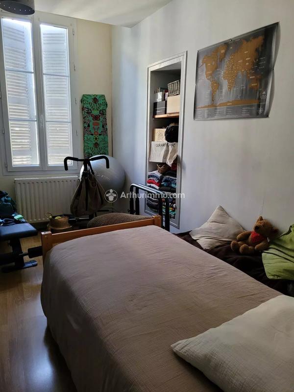 Immeuble - 134 m² - 6 pièces