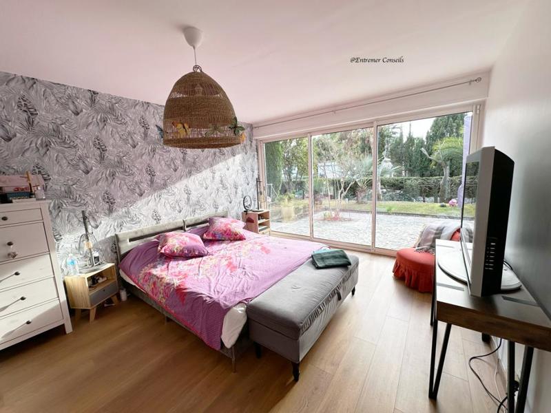 Maison - 200 m² - 7 pièces