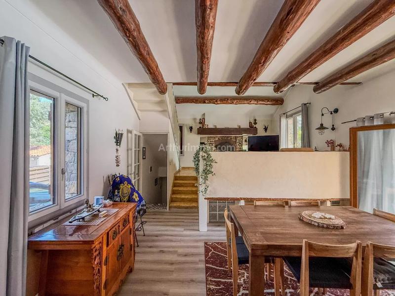 Maison - 158 m² - 5 pièces