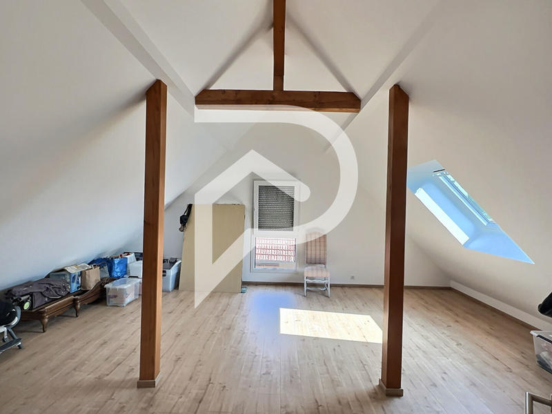 Maison - 145 m² - 7 pièces