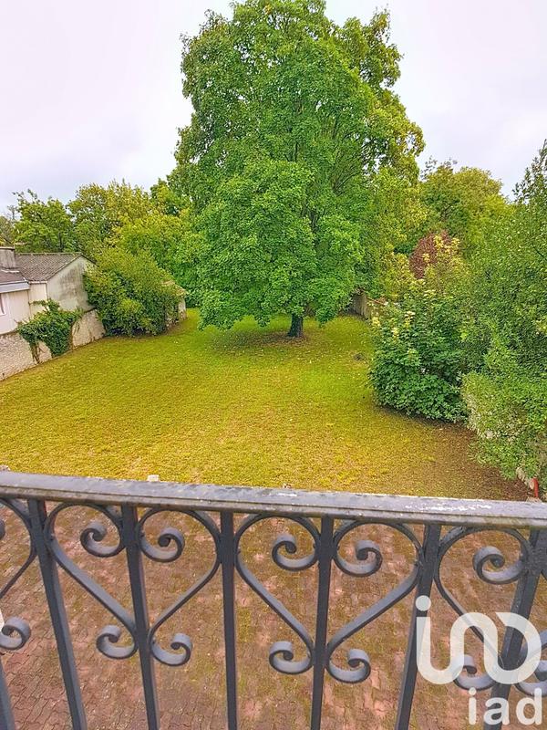 Maison de ville - 325 m² - 8 pièces