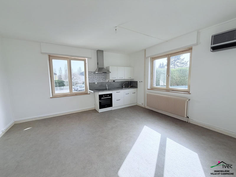 Maison - 255 m² - 10 pièces