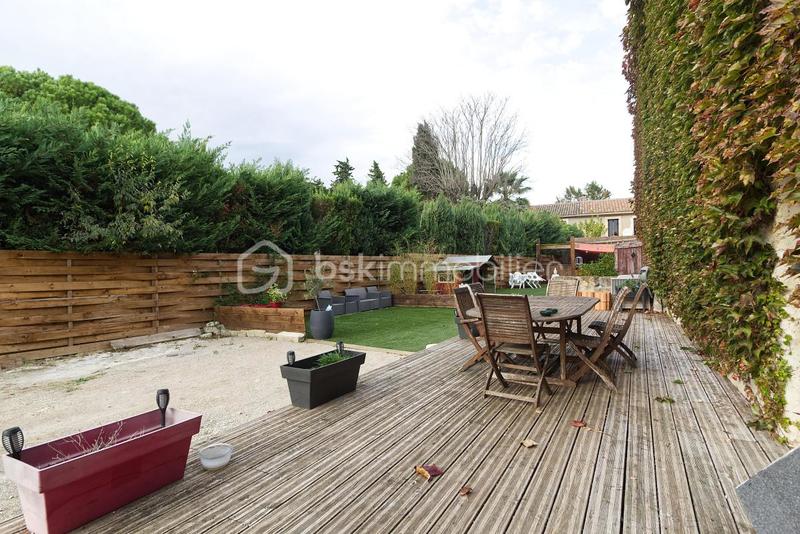 Immeuble - 368 m² - 9 pièces