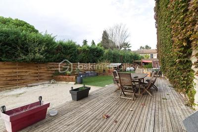 Immeuble - 368 m² - 9 pièces