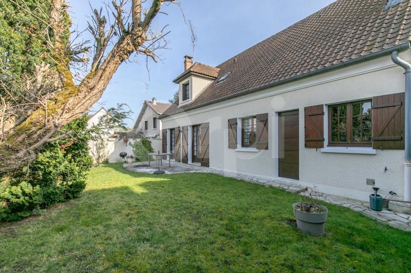 Maison - 128 m² - 5 pièces