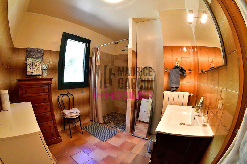 Maison - 135 m² - 4 pièces