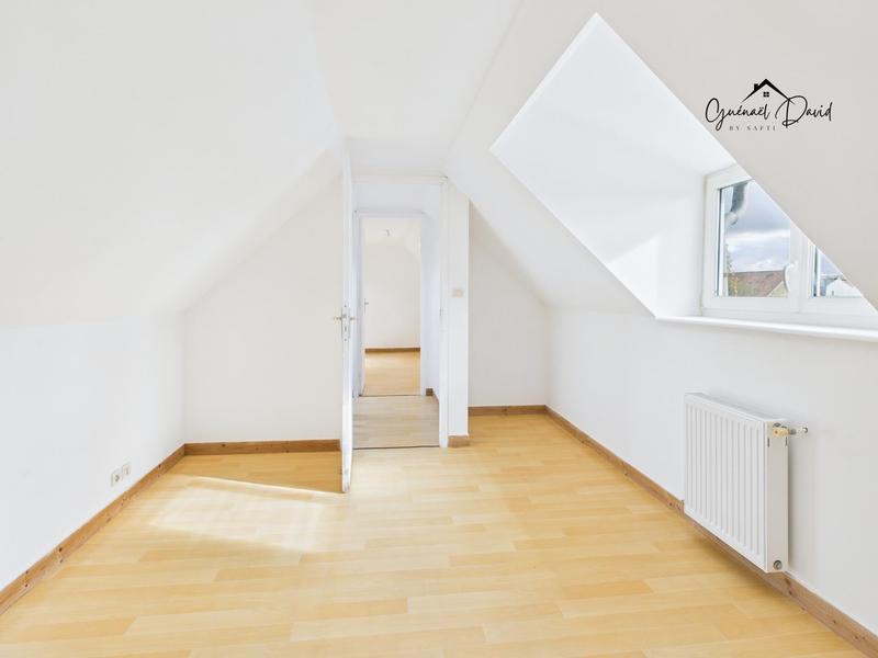 Maison - 106 m² - 5 pièces