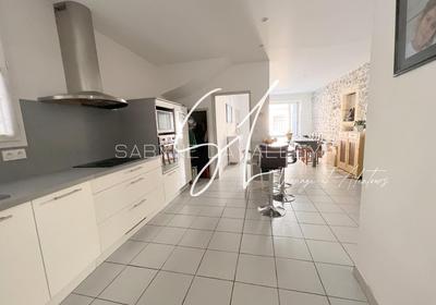 Maison de village - 142 m² - 5 pièces