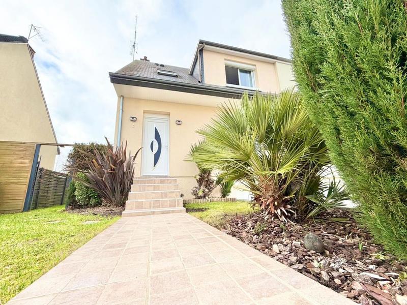 Maison - 108 m² - 5 pièces