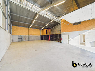Local d'activités - 345 m² - 4 pièces