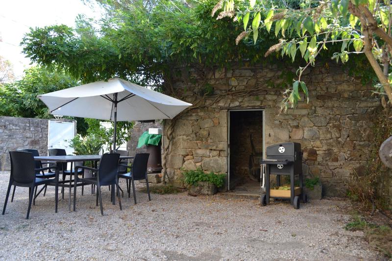 Maison - 272 m² - 9 pièces