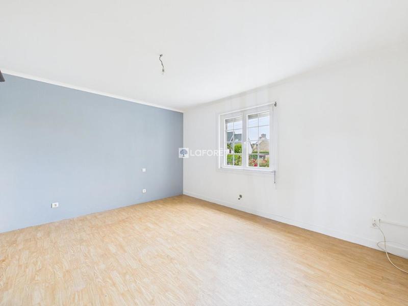 Maison - 98 m² - 5 pièces