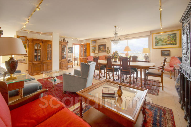 Appartement - 120 m² - 4 pièces