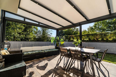 Maison - 98 m² - 4 pièces