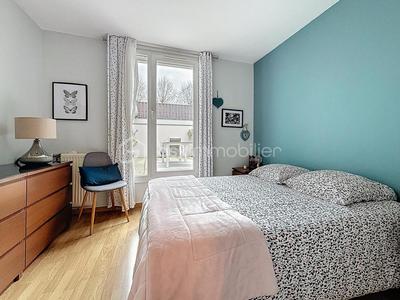 Appartement - 102 m² - 5 pièces