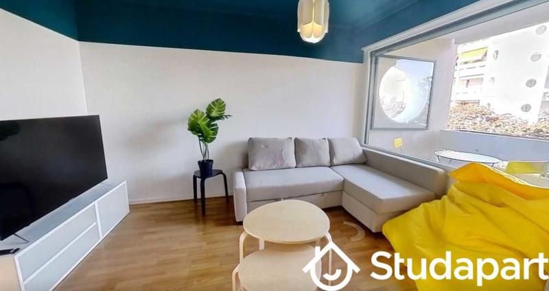 Appartement - 92 m² - 1 pièce