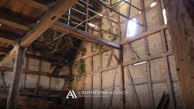 Maison ancienne - 232 m² - 8 pièces