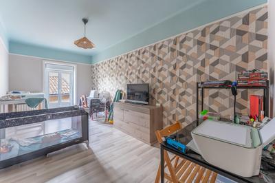 Maison - 175 m² - 8 pièces