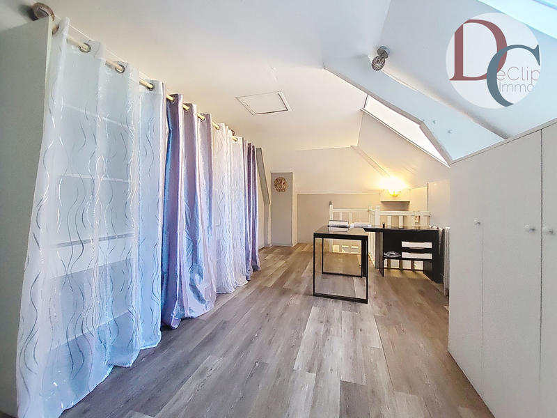 Maison - 95 m² - 5 pièces