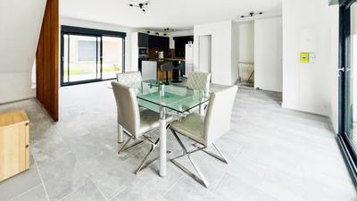 Maison - 85 m² - 3 pièces