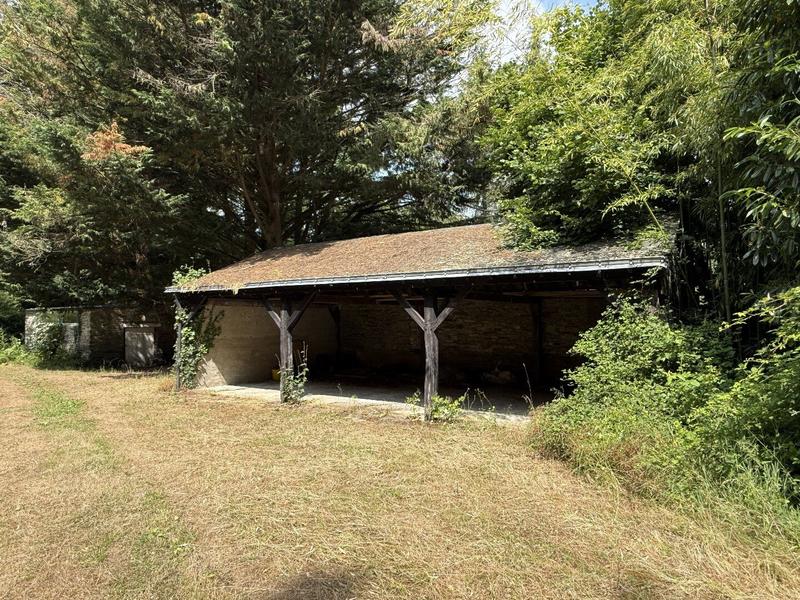 Maison - 483 m² - 14 pièces