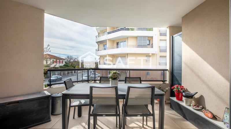 Appartement - 75 m² - 4 pièces