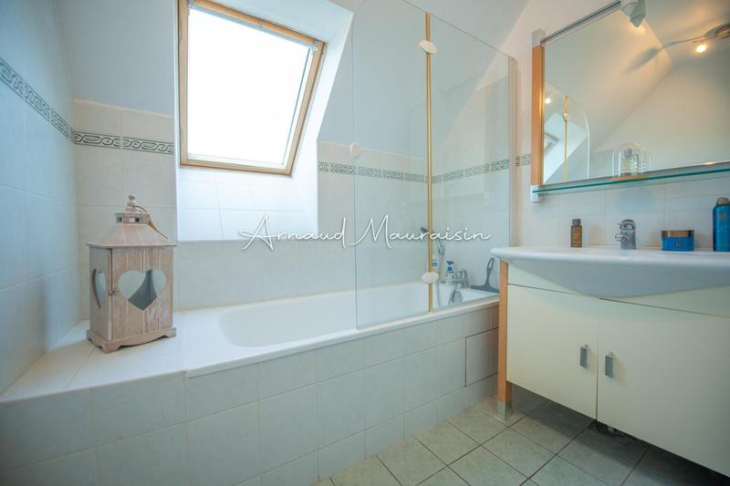 Maison - 125 m² - 5 pièces