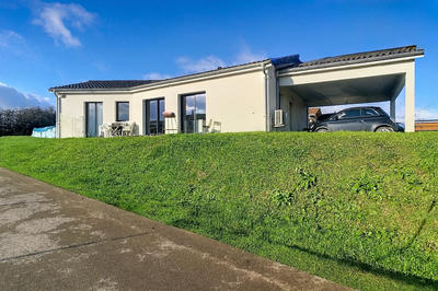 Maison - 110 m² - 6 pièces