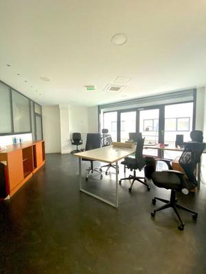 Local commercial - 135 m²