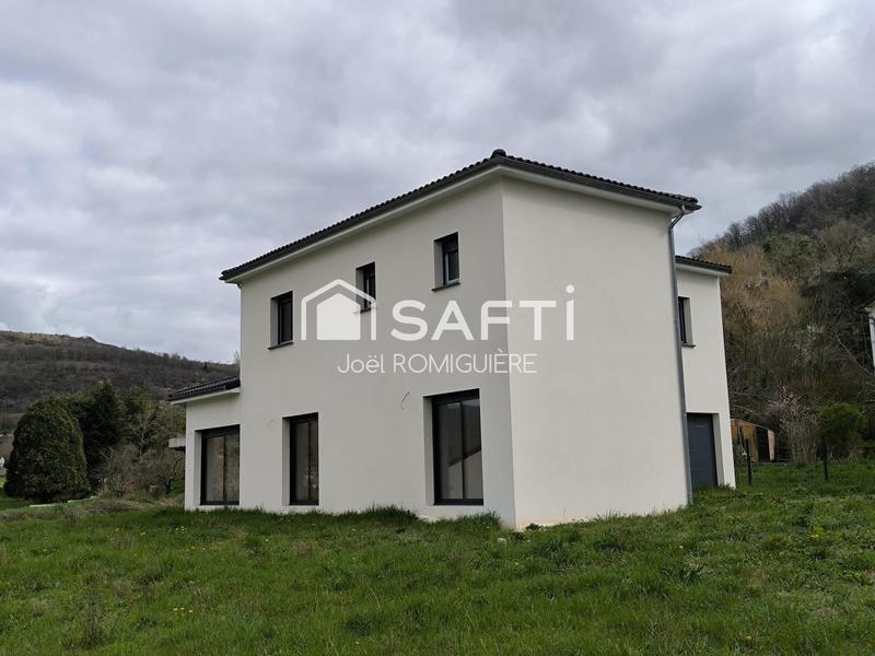 Maison - 164 m² - 5 pièces