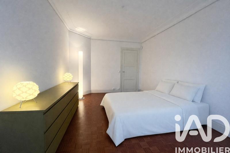 Appartement - 90 m² - 3 pièces